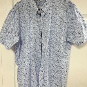 Construct stretch button down